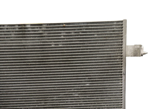 16–23 Jaguar XF XE X260 2.0L AC A/C Air Conditioning Condenser GX7319710BC Oem