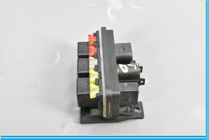 Load image into Gallery viewer, 00-06 Mercedes S500 CL500 CL55 AMG W215 W220 Front Relay Fuse Box 2205450301 Oem
