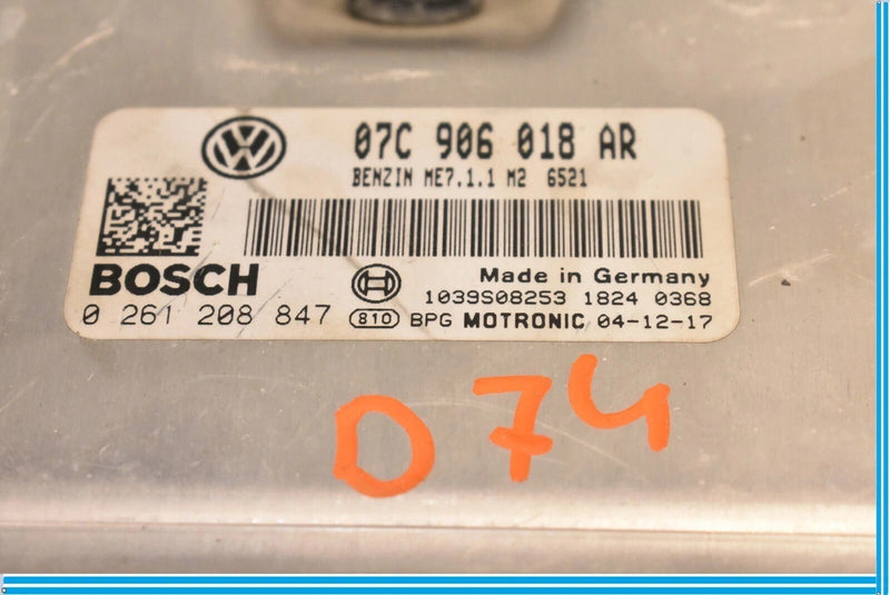 Load image into Gallery viewer, 03-10 Bentley Continental Engine Computer Control Module 07C906018AR OEM
