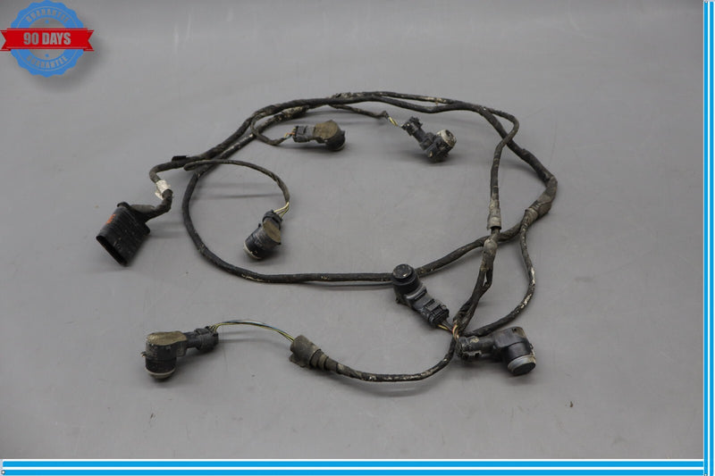 Load image into Gallery viewer, 10-14 Mercedes CLS550 CLS400 Bumper Parking Sensor PDC Black W/Wires Oem
