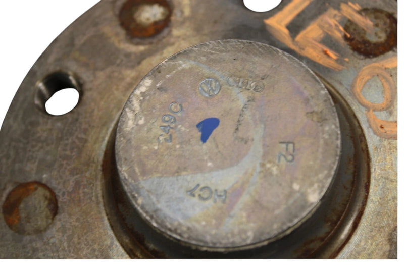 Load image into Gallery viewer, 09-17 Volkswagen CC Rear Left Driver Side Spindle Knuckle Wheel Hub Bearing OEM
