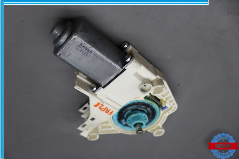 Load image into Gallery viewer, 09-11 Audi A4 Quattro Front Right Side Door Window Regulator Motor Oem
