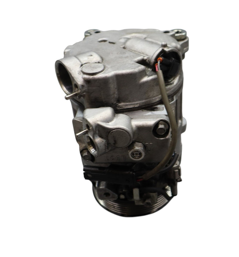 Load image into Gallery viewer, 07-13 BMW 128i 135i 335i HVAC AC Air Conditioning Compressor Clutch Oem
