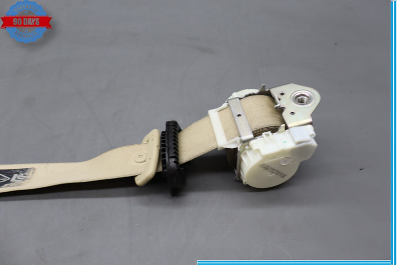Load image into Gallery viewer, 09-15 Jaguar X250 XF XFR Right Passenger Side Seat Belt Seatbelt Retractor Oem
