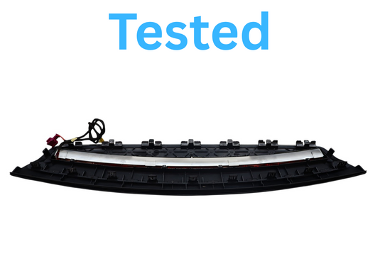 12-18 Mercedes W218 CLS63 CLS400 Rear 3RD Third Brake Stop Light Trim Black Oem
