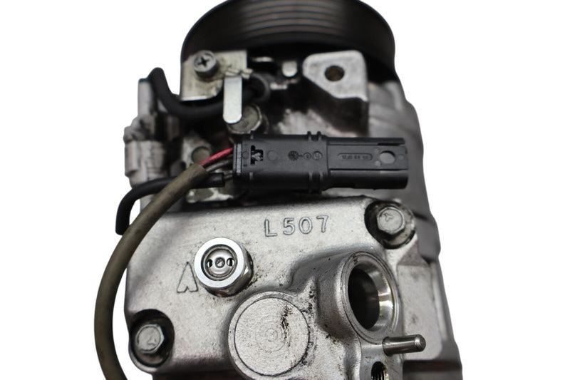 Load image into Gallery viewer, 07-13 BMW 128i 135i 335i HVAC AC Air Conditioning Compressor Clutch Oem
