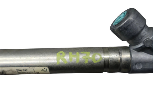 14-20 Maserati Quattroporte M156 Front Right Side Seat Belt Buckle 670001427 OEM