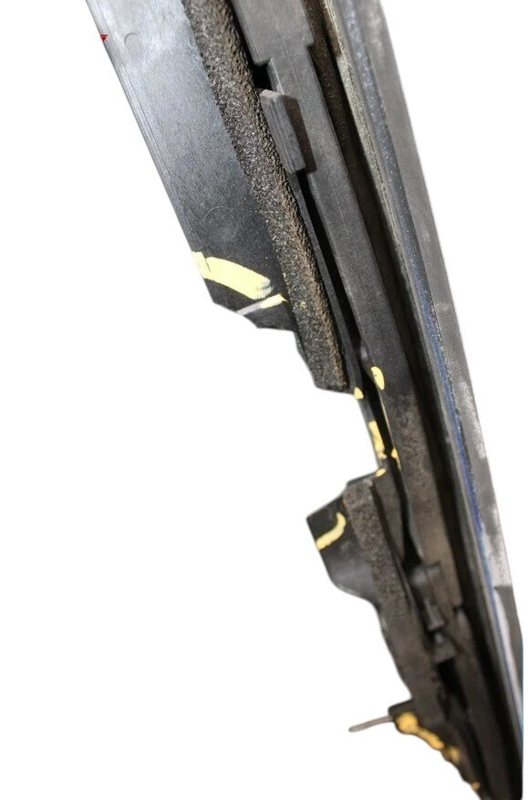 Load image into Gallery viewer, 06-12 Bentley Continental Flying Spur Upper Top Sun Roof Glass Rail Frame OEM
