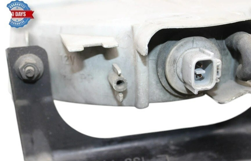 Load image into Gallery viewer, 02-10 Lexus SC430 Front Left Driver Side Lower Fog Light Lamp 8121124050 Oem

