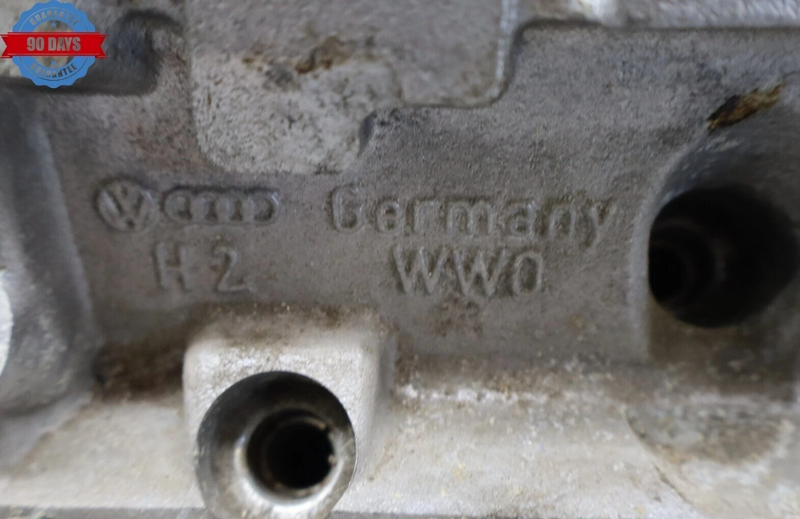 Load image into Gallery viewer, 03-12 Bentley Continental Flying Spur Right Side Engine Cylinder Head 6.0L Oem
