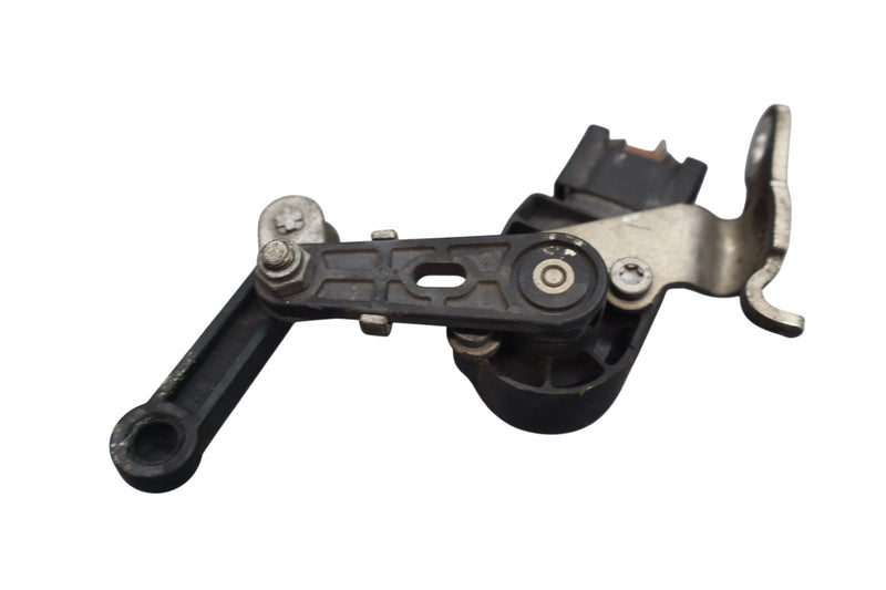 Load image into Gallery viewer, 10-17 BMW 535i 550i GT F07 Left Or Right Side Suspension Height Sensor Oem
