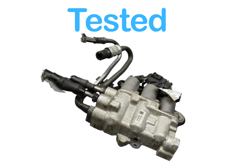 Load image into Gallery viewer, 10-16 Porsche Cayenne Panamera Rear Sway Bar Control Valve Block 97061289800 OEM
