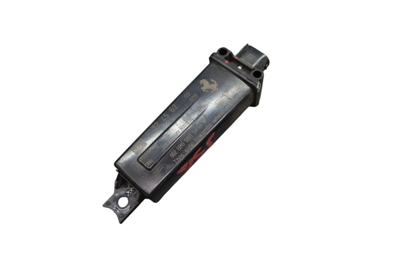 Load image into Gallery viewer, 05-13 Maserati Quattroporte M139 TPMS Tire Pressure Monitor Sensor 224562 Oem
