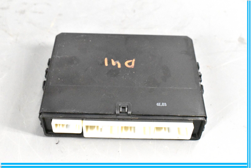Load image into Gallery viewer, 07-09 LEXUS LS460 FRONT RIGHT PASSENGER DOOR MULTIPLEX CONTROL MODULE OEM
