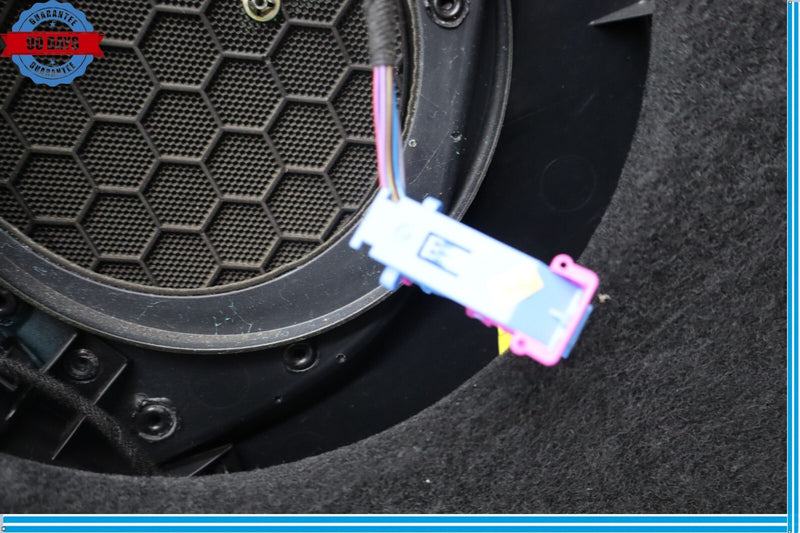 Load image into Gallery viewer, 07-15 Audi Q7 4L Front Right Side Passenger Side Door Interior Panel Trim Oem
