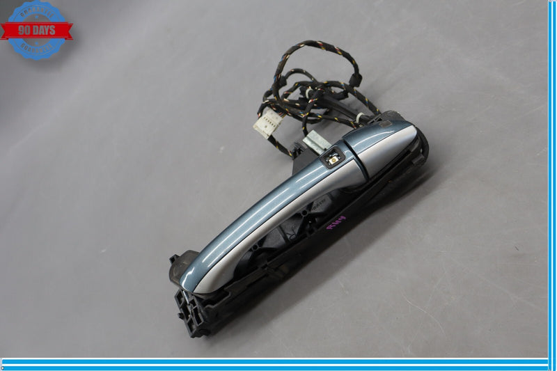 Load image into Gallery viewer, 03-06 Mercedes R230 SL500 Right Passenger Side Exterior Door Handle Oem
