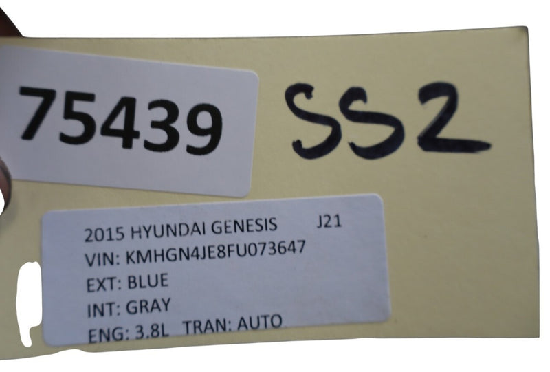 Load image into Gallery viewer, 15-20 Hyundai Genesis Left Driver Side Skirt Rocker Panel Molding Trim Oem
