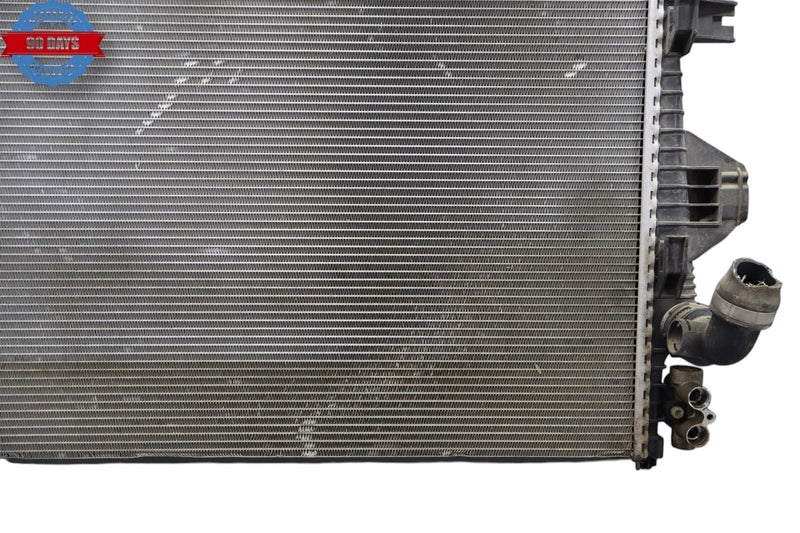 Load image into Gallery viewer, 11-17 Volkswagen VW Touareg Engine Water Cooling Radiator 95810613210 OEM
