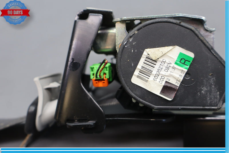 Load image into Gallery viewer, 06-11 Mercedes W219 CLS550 CLS63 AMG Rear Right Side Seat Belt Retractor Oem
