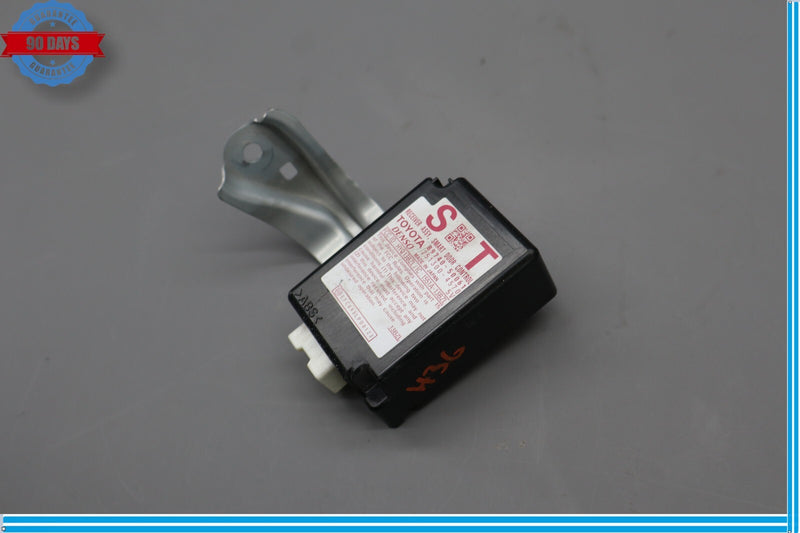 Load image into Gallery viewer, 07-09 Lexus LS460 LS460L Smart Door Control Module Unit 89740-50061 Oem

