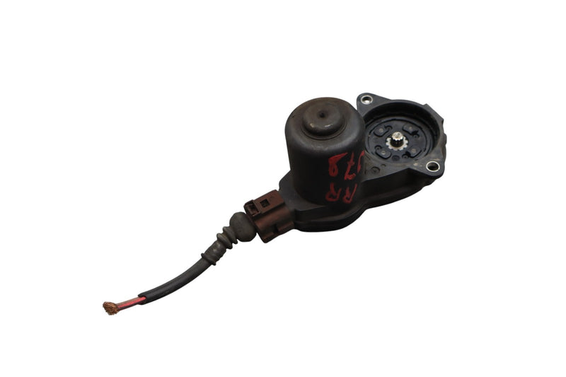 Load image into Gallery viewer, 11-18 Audi A8 Quattro S7 Rear Right Side Axle Parking Brake Actuator Motor Oem
