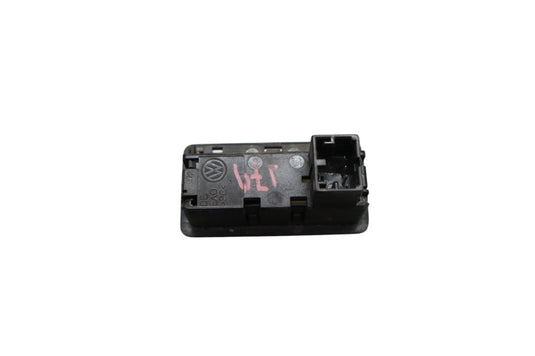 08-17 Volkswagen Touareg Tailgate Liftgate Back Door Release Open Switch Oem