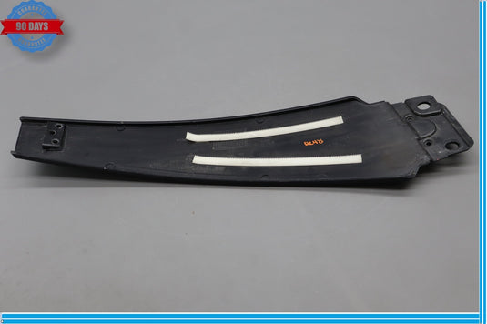 14-17 Maserati Quattroporte Front Right Exterior Door Pillar Trim Cover Oem