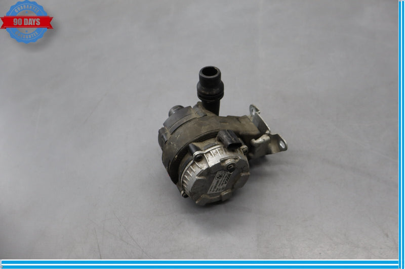 Load image into Gallery viewer, 14-16 BMW i3 i3s Electric Auxiliary Coolant Pump Auxiliary Water Pump Oem
