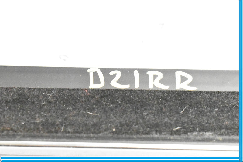 Load image into Gallery viewer, 09-15 BMW 750i 750Li F01 F02 Rear Right Inner Window Channel Cover 7206450 Oem
