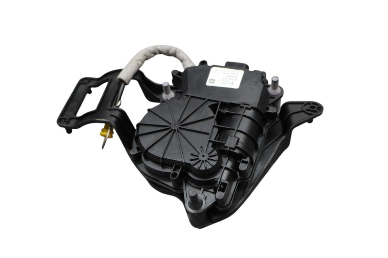 Load image into Gallery viewer, 14-22 Maserati Quattroporte Ghibli S Rear Trunk Lid Lock Latch Actuator Oem
