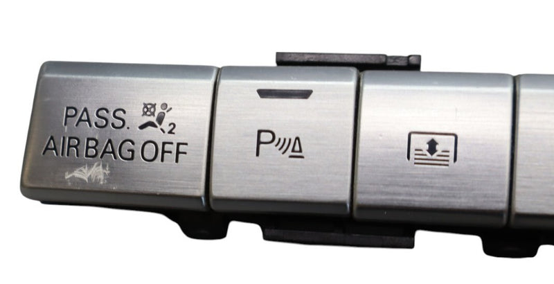 Load image into Gallery viewer, 11-18 Audi A8L Quattro Rear Air Vent Hazzard Blind Switch 4H0820911B Oem
