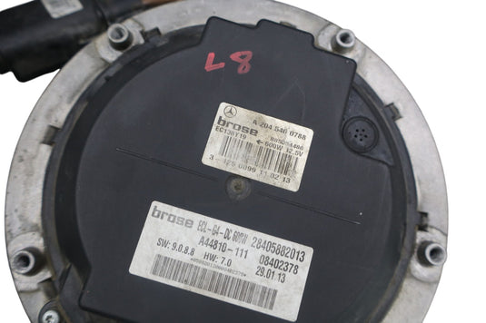 08-18 Mercedes W212 E350 E400 C300 Engine Radiator Cooling Fan Motor Oem