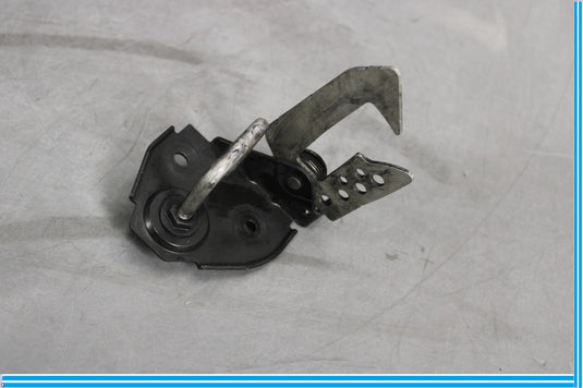09-15 BMW 750Li F01 Front Right Passenger Side Bonnet Hood Lock Latch Catch Oem