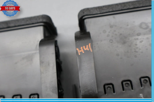 13-19 Cadillac XTS Front Dash Center Left Side Ac Heater Air Vent Grille Oem