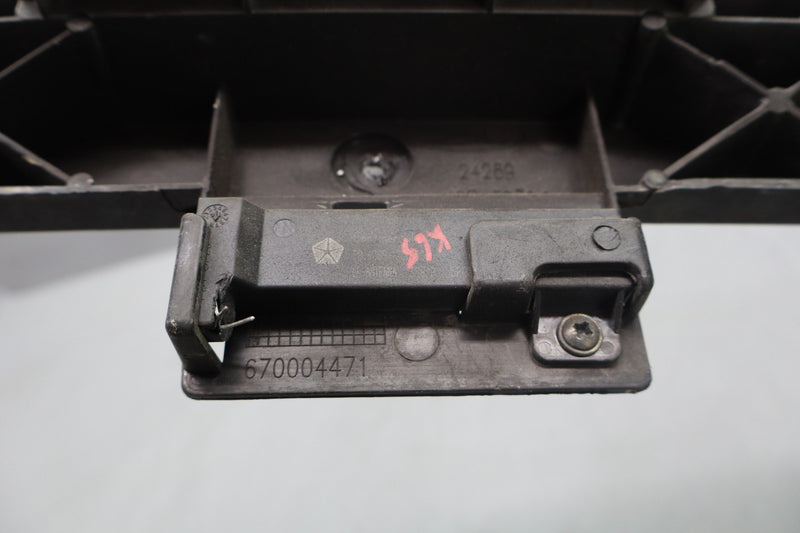 Load image into Gallery viewer, 14-20 Maserati Ghibli M157 Rear Bumper Center Upper Mount Support Bracket Oem
