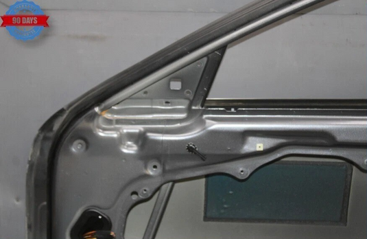 15-16 Hyundai Genesis Front Right Passenger Side Door Shell Cover Panel Oem