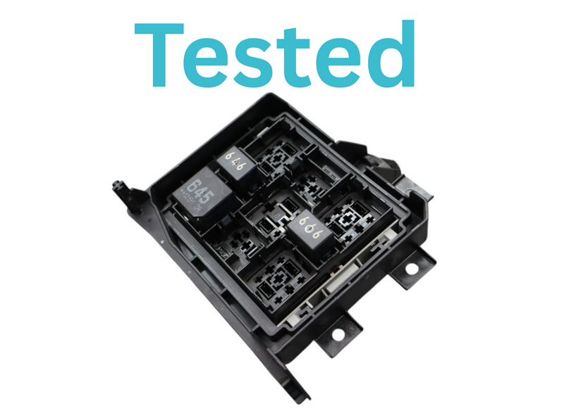 Load image into Gallery viewer, 11-18 Porsche Cayenne Front Left Driver Under Dash Cabin Fuse Relay Oem

