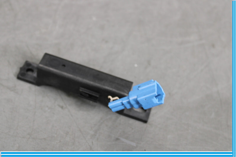 Load image into Gallery viewer, 11-17 Infiniti QX56 QX80 Smart Keyless Key Less Entry Antenna Module Oem
