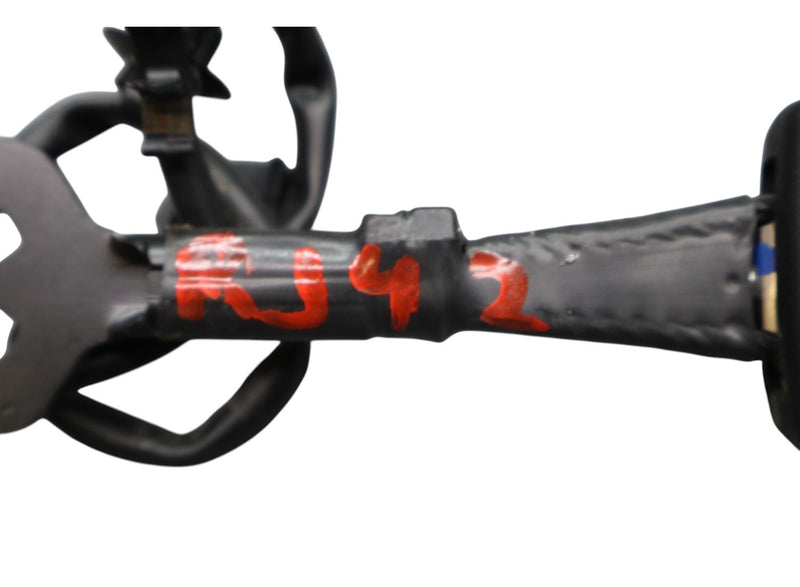 Load image into Gallery viewer, 11-18 Audi A8 Quattro Front Right Passenger Side Seat Belt Seatbelt Buckle Oem
