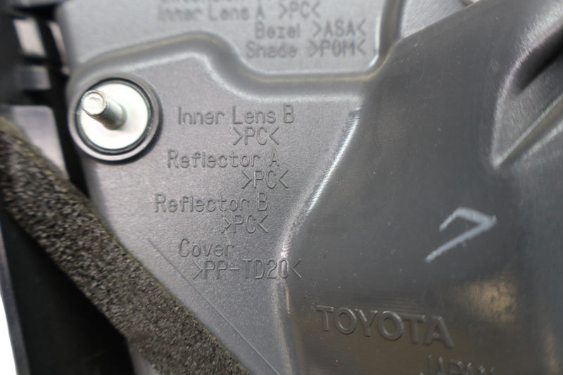 Load image into Gallery viewer, 13-17 Lexus LS460 LS600H Rear Right Side Inner Taillight Tail Light Lamp Oem
