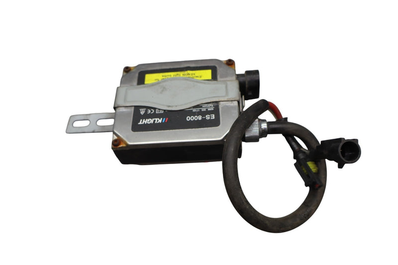 Load image into Gallery viewer, 1997 Mercedes SL500 Left Headlight Ballast Module Oem
