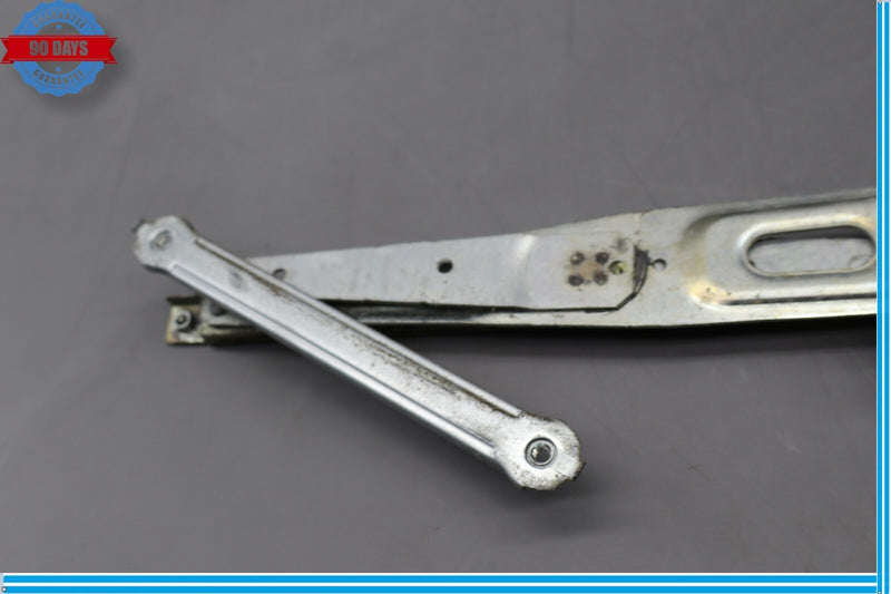 Load image into Gallery viewer, 06-17 Lexus LS460 LS600h Front Right Pass Side Door Window Regulator Motor OEM
