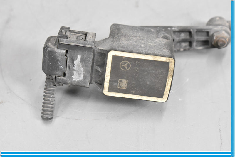 Load image into Gallery viewer, 07-13 Mercedes GL450 GL550 Front Left Driver Side Suspension Level Sensor Oem
