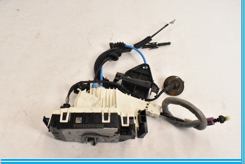 Load image into Gallery viewer, 08-14 Mercedes W212 E350 C300 C63 AMG Rear Right Door Lock Latch Actuator OEM
