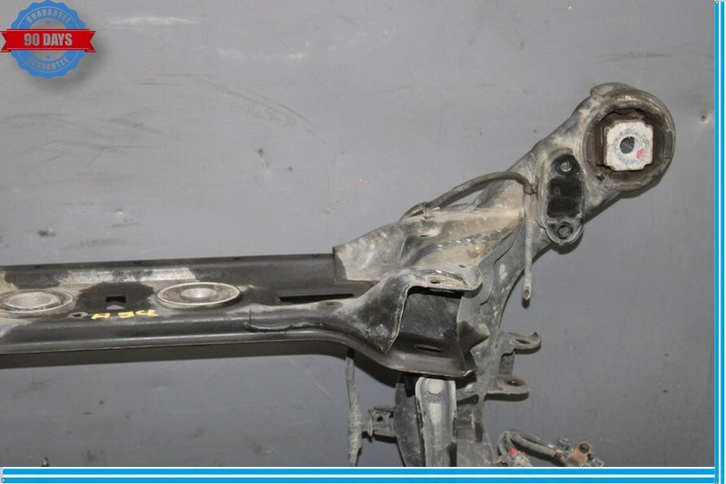 Load image into Gallery viewer, 11-13 Hyundai Equus SIG Rear Suspension Sub Frame Cradle Cross Member Oem
