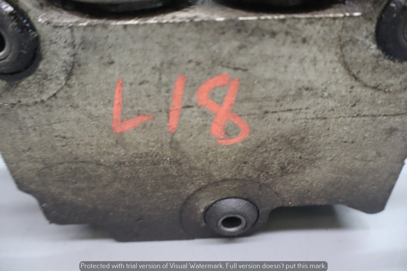 Load image into Gallery viewer, 06-13 LR Range Rover Sport Active Roll Control Hydraulic Valve Block Oem
