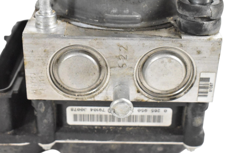 Load image into Gallery viewer, 03-08 Maserati Quattroporte ABS Anti Lock Brake Pump Control Module Unit Oem
