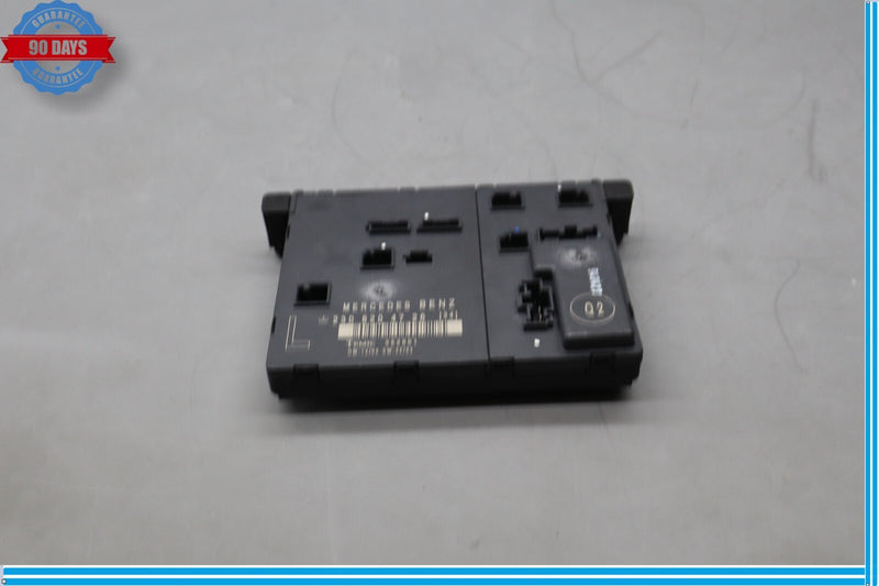 Load image into Gallery viewer, 03-08 Mercedes R230 SL500 Front Left Driver Side Door Control Module Oem

