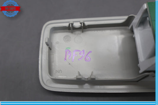 11-14 Volkswagen VW Touareg Rear Right Passenger Side Interior Dome Light Oem