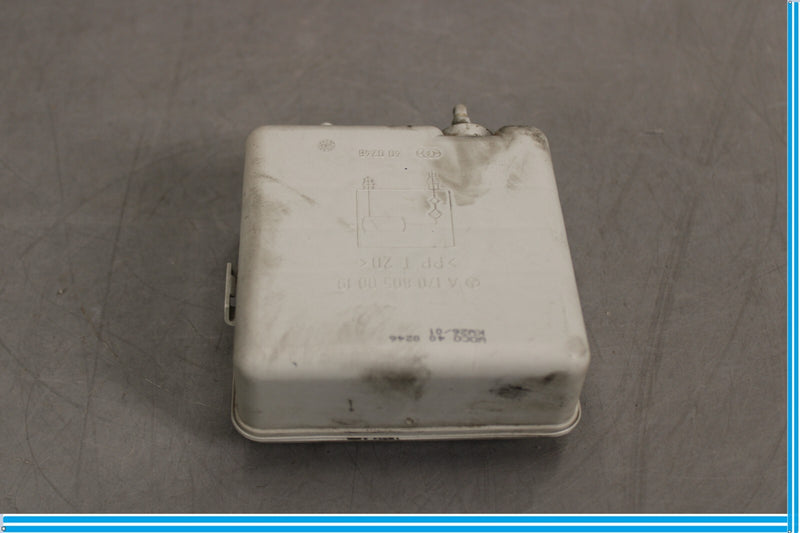 Load image into Gallery viewer, 98-02 Mercedes W210 E320 Vacuum Valve Pump 1708050019 Oem
